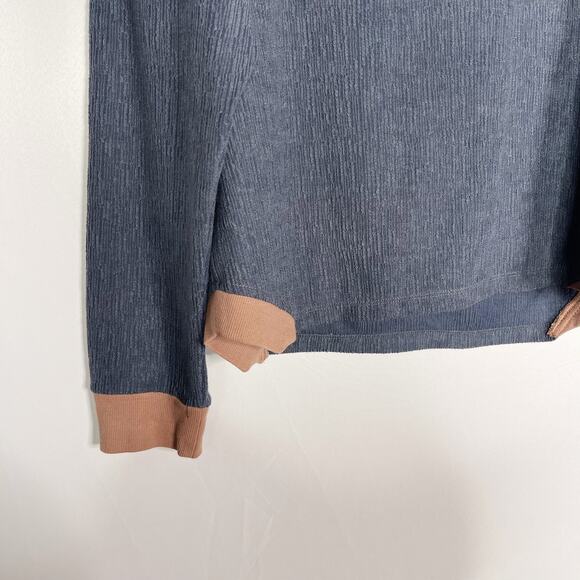 Hem & Thread Small S Denim Blue Textured Boxy Henley Pullover Top Long Sleeve - Picture 6 of 9